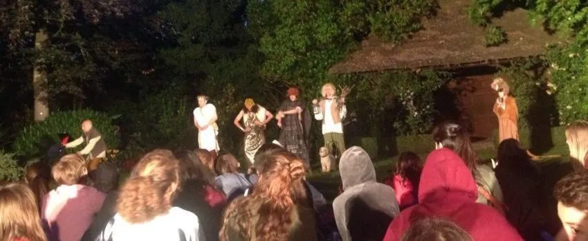 shakespeare play in summer school