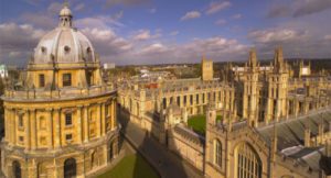 summer school students visiting Oxford